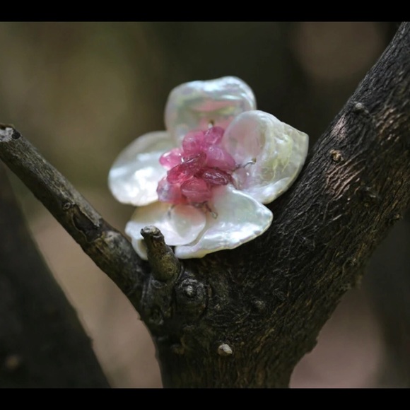 NEW Handmade- Freshwater Pearl and Troulamine Earr - Picture 2 of 3